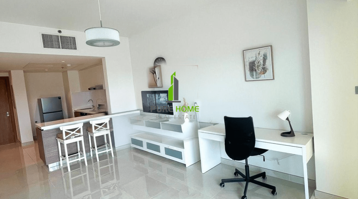 Elevated Luxury: Fully Furnished Studio