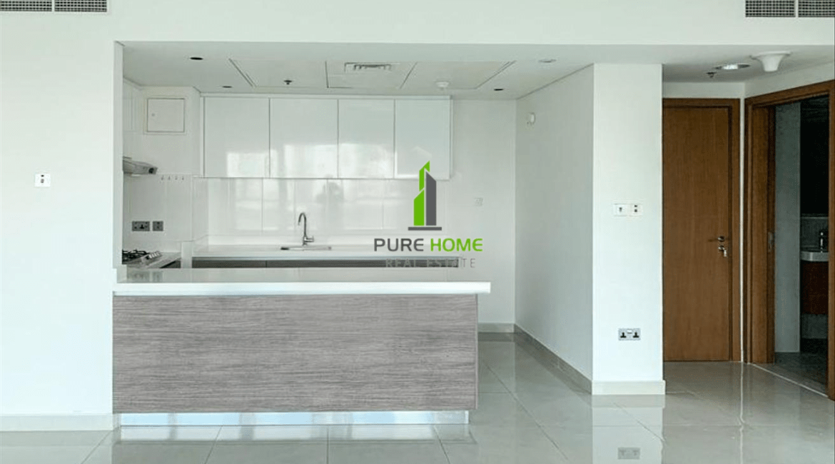 Elegant Waterfront Living – 1BR Apartment