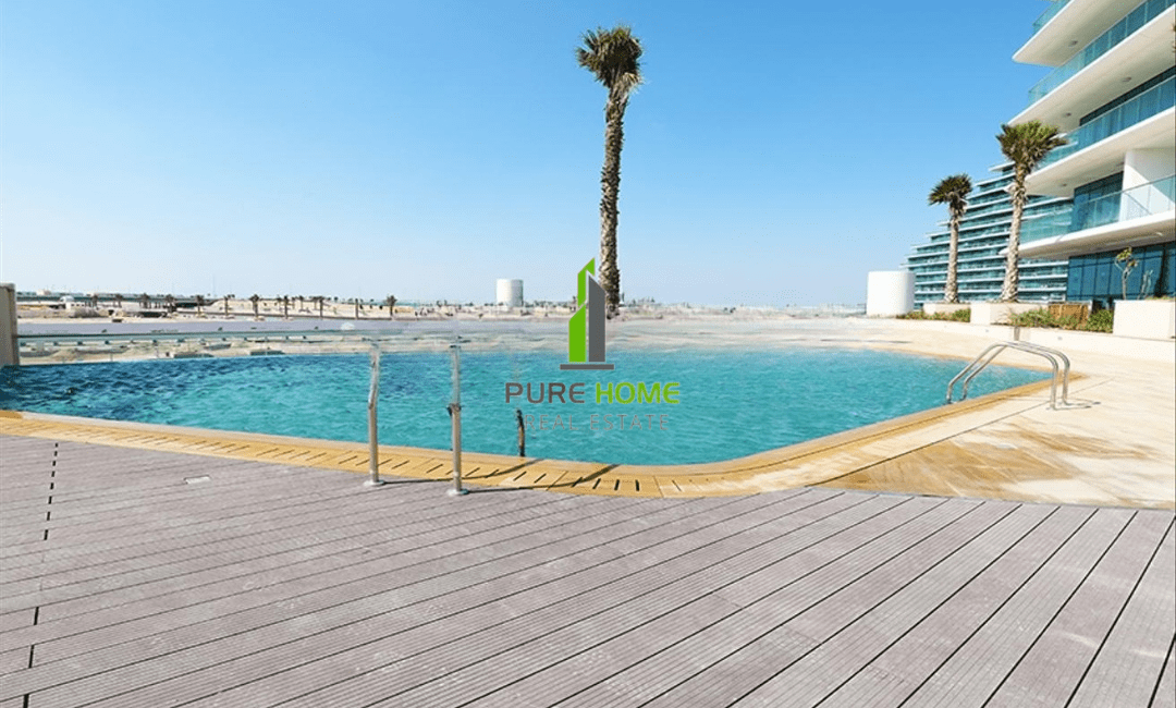 Unwind in Style: Compact & Modern Studio