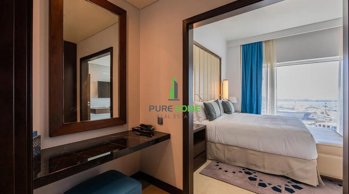 Spacious 3BR Apt | Sea View | Luxurious Living