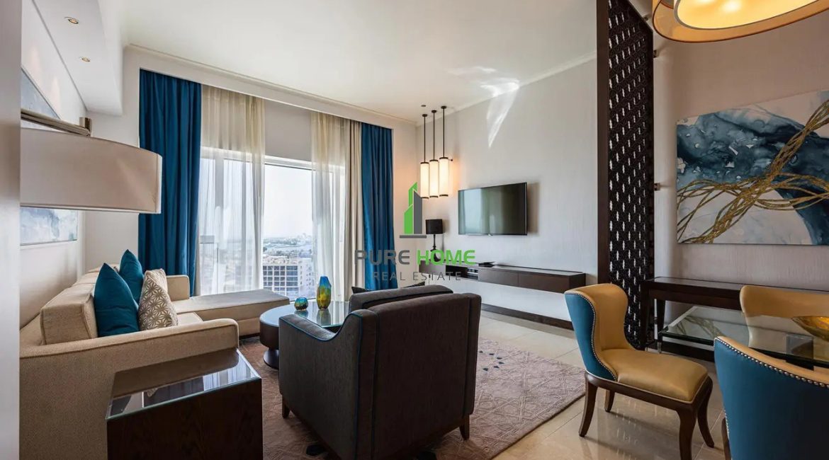 Spacious 3BR Apt | Sea View | Luxurious Living